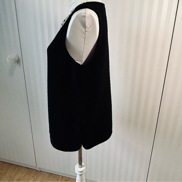 Banana Republic black with pearls silver jewels back zipper tank Size L - Picture 3 of 10